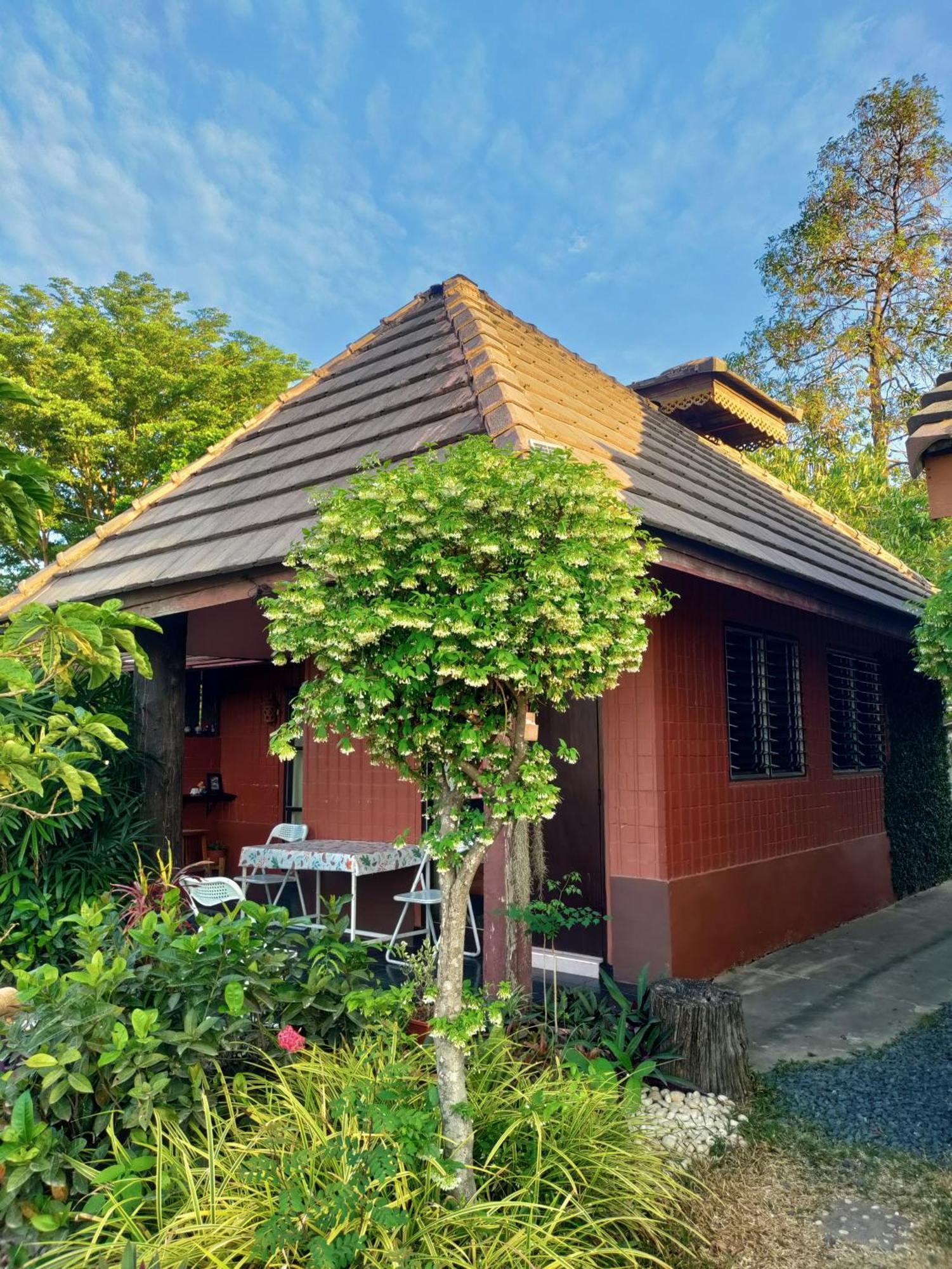 Rim Than View Resort Ubon Ratchathani Extérieur photo